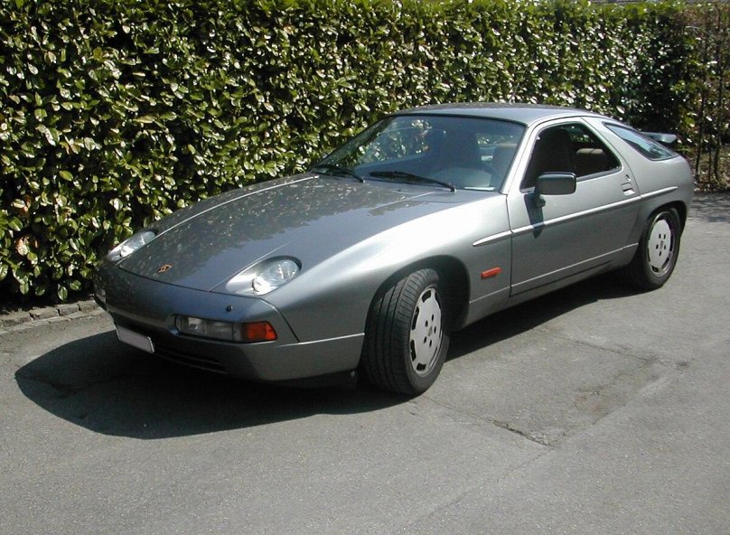 Porsche 928 s4