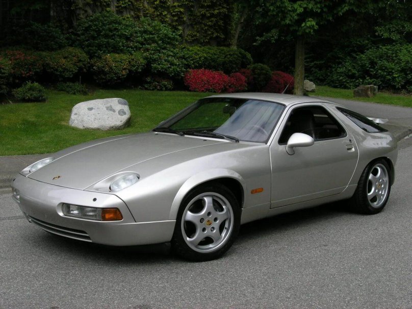 Porsche 928 1977