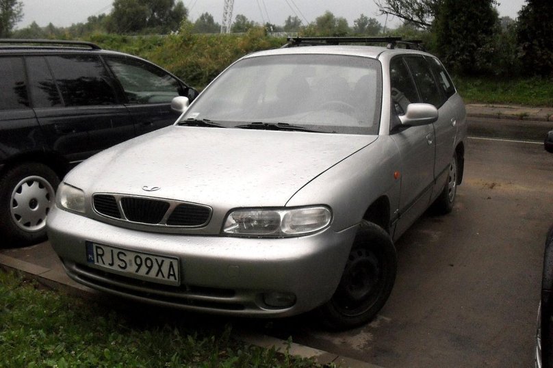 Дэу Нубира вагон