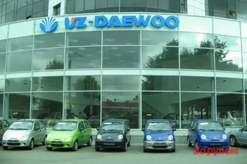 Daewoo Nexia в автосалоне