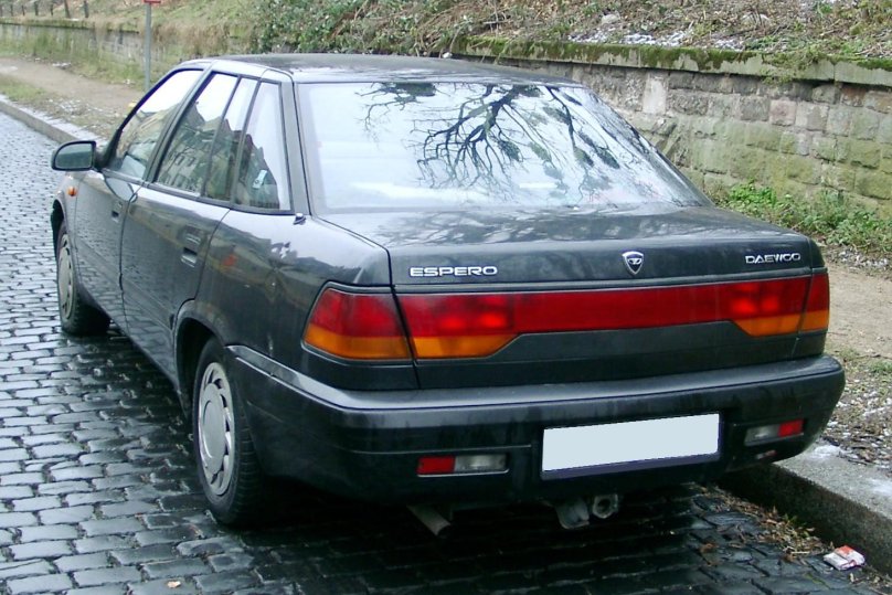 Машина Daewoo espero