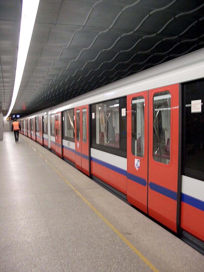Варшавский метрополитен