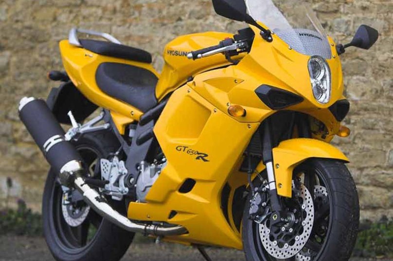 Мотоцикл Hyosung gt650r
