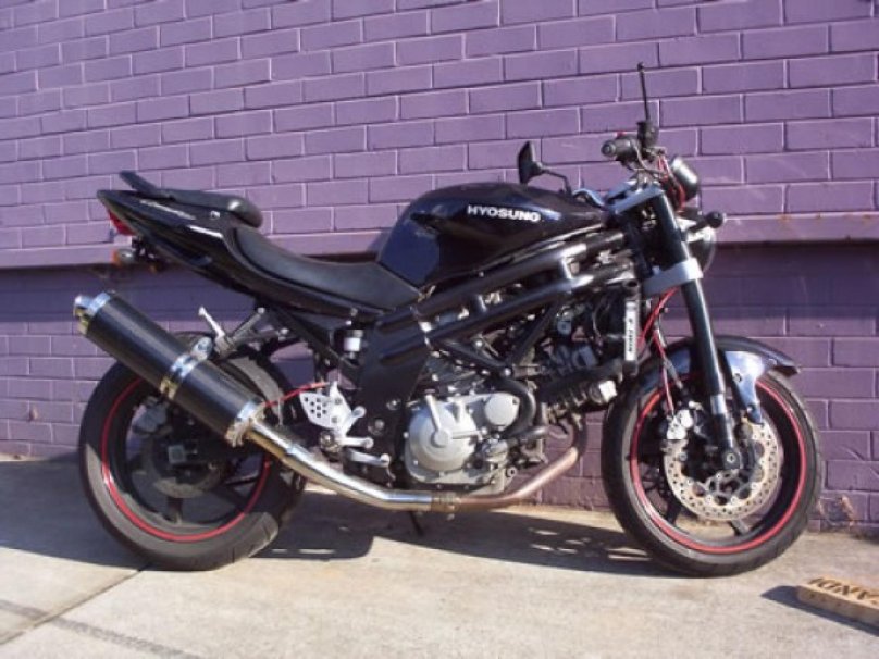 Hyosung gt650 Custom