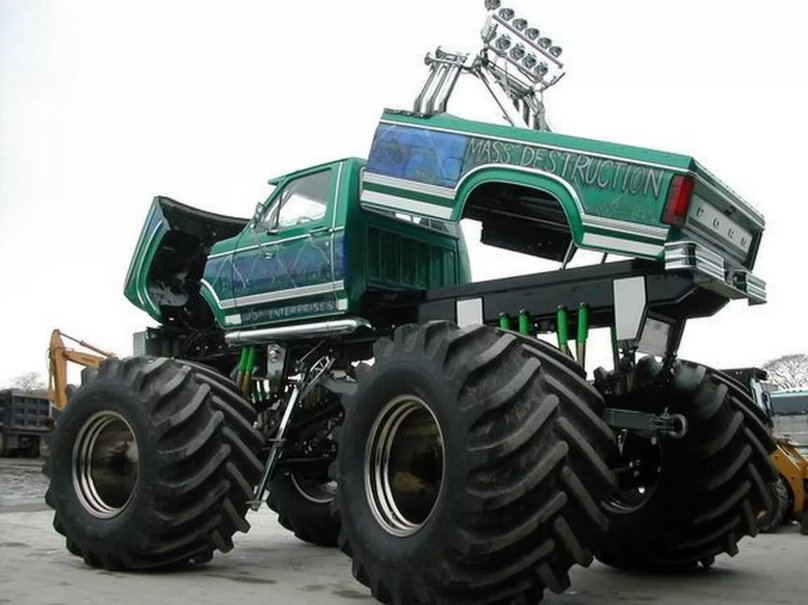 Супер монстр трак