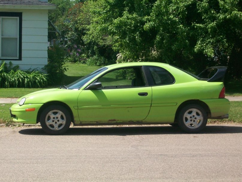 Додж неон зеленый