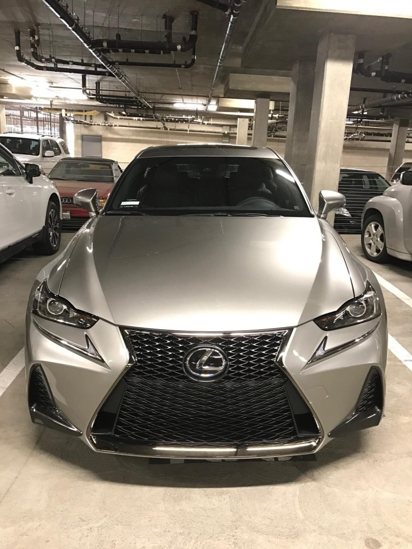 Лексус is 200t f Sport