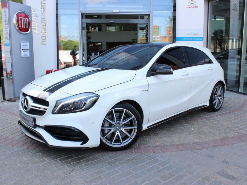 Mercedes-Benz a AMG w176