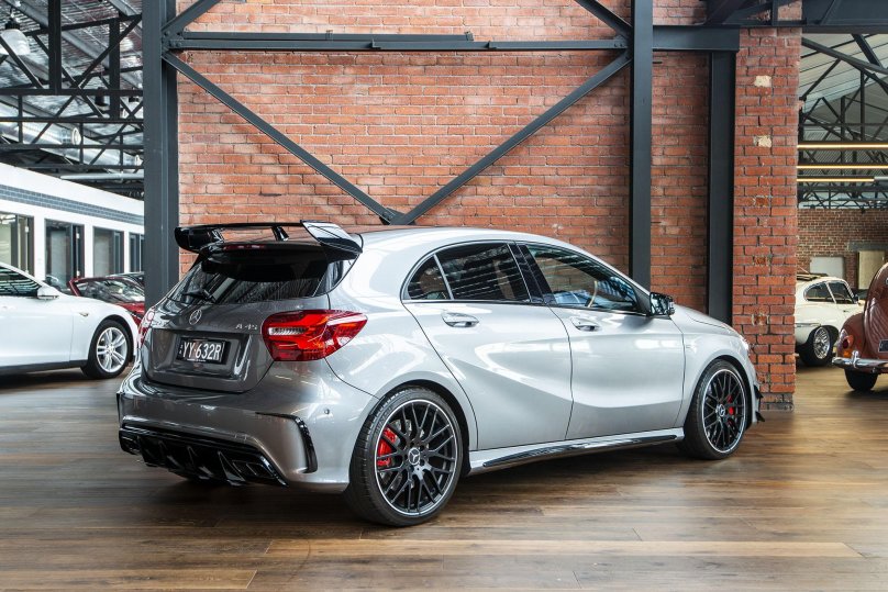 Mercedes a45 AMG