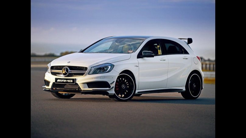 Mercedes Benz a45 AMG
