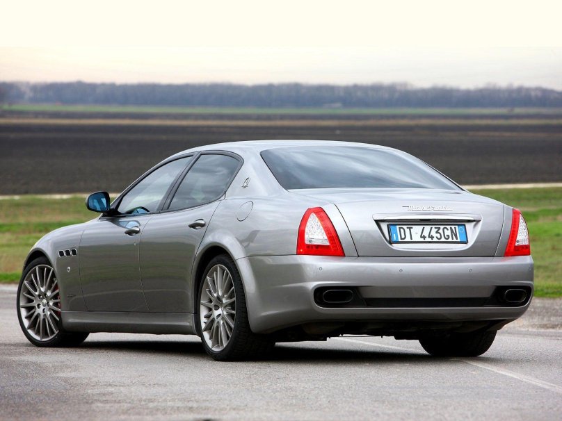 Maserati Quattroporte v m139