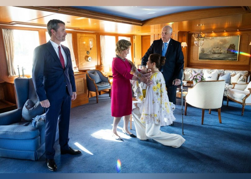 Королева Дании Мэри