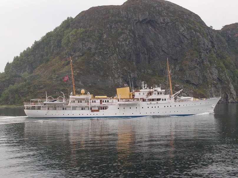 Королевская яхта Нордж