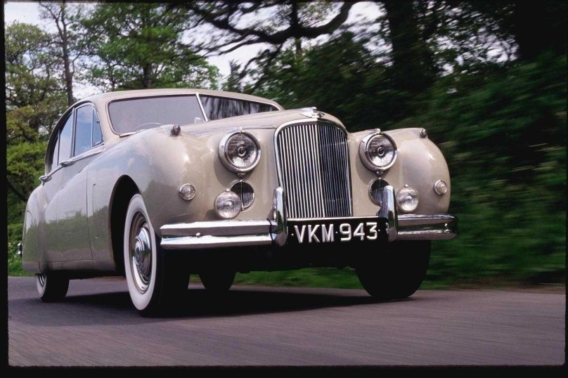 Ягуар Марк 9