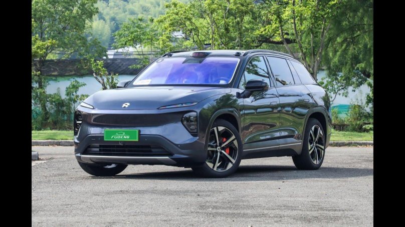 Nio es7