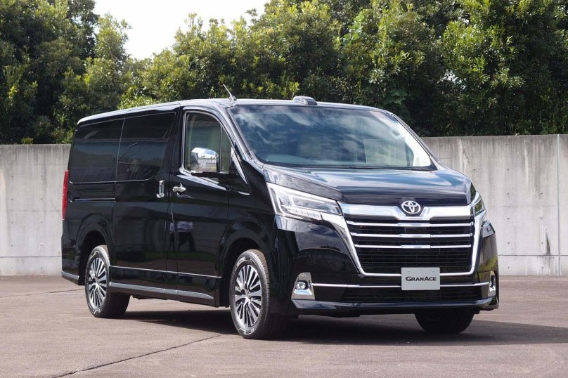 Toyota Hiace 2021