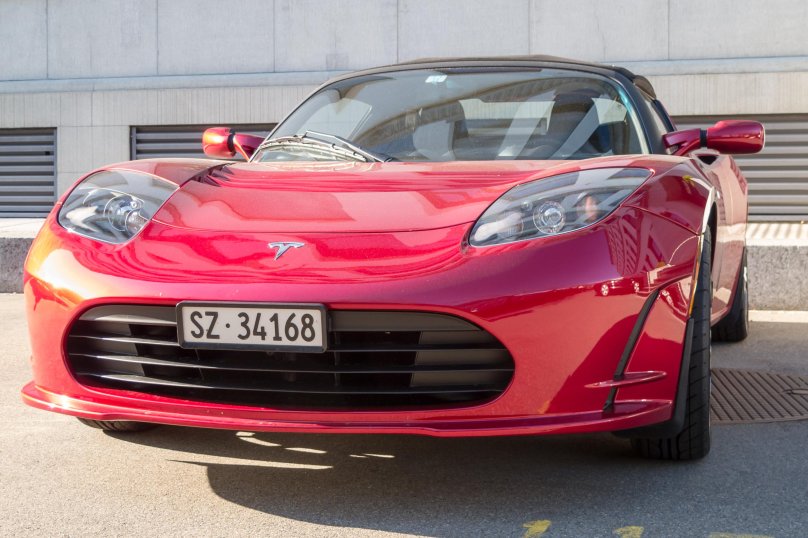 Tesla Roadster (первое поколение)