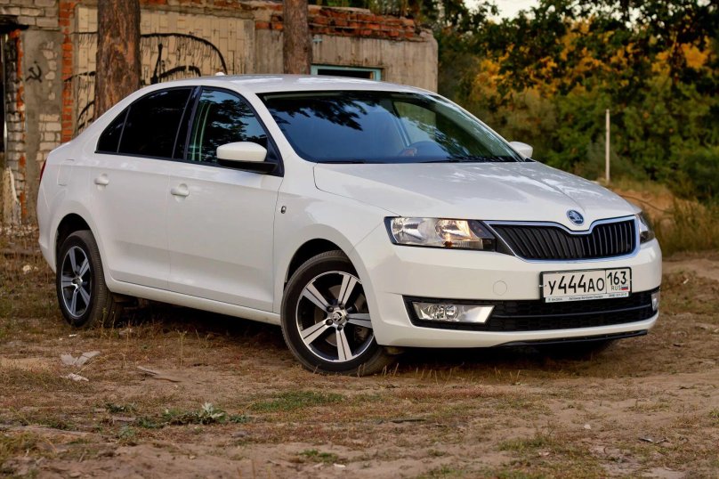 Шкода Рапид