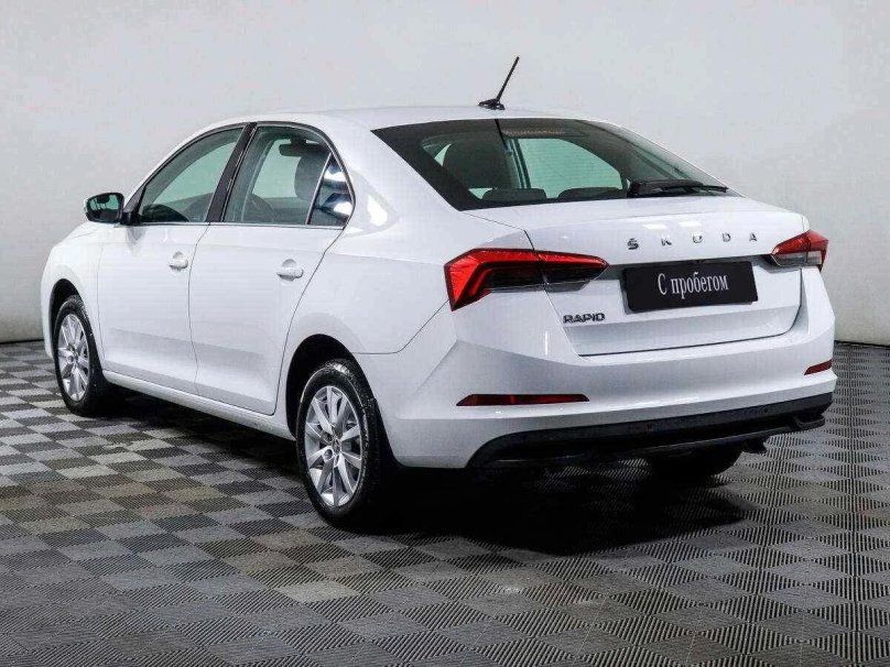 Шкода Рапид 2021
