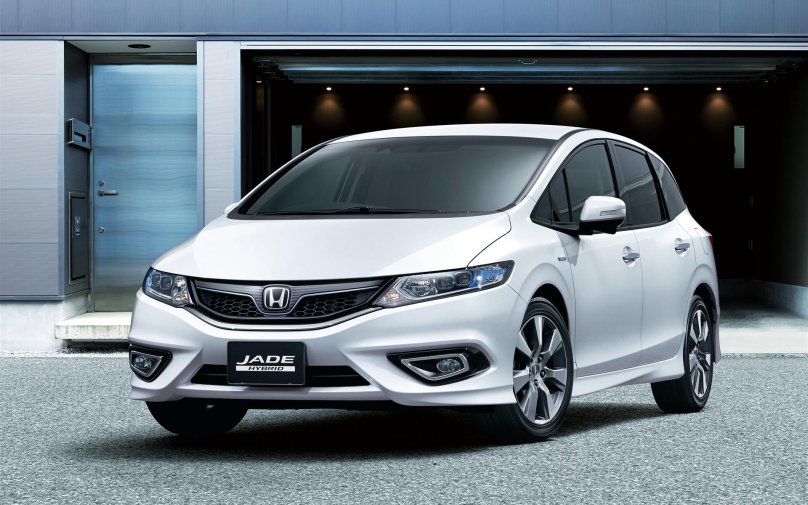 Хонда Джейд 2015