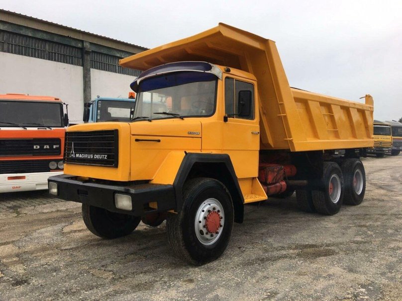 Самосвалы магирус 290