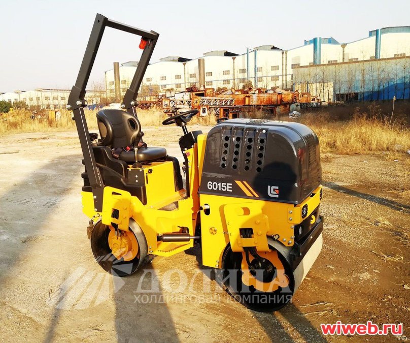 Каток дорожный Liugong CLG 6015e