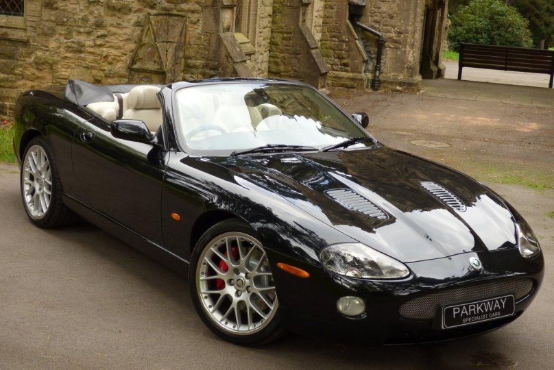 Jaguar XKR 2005