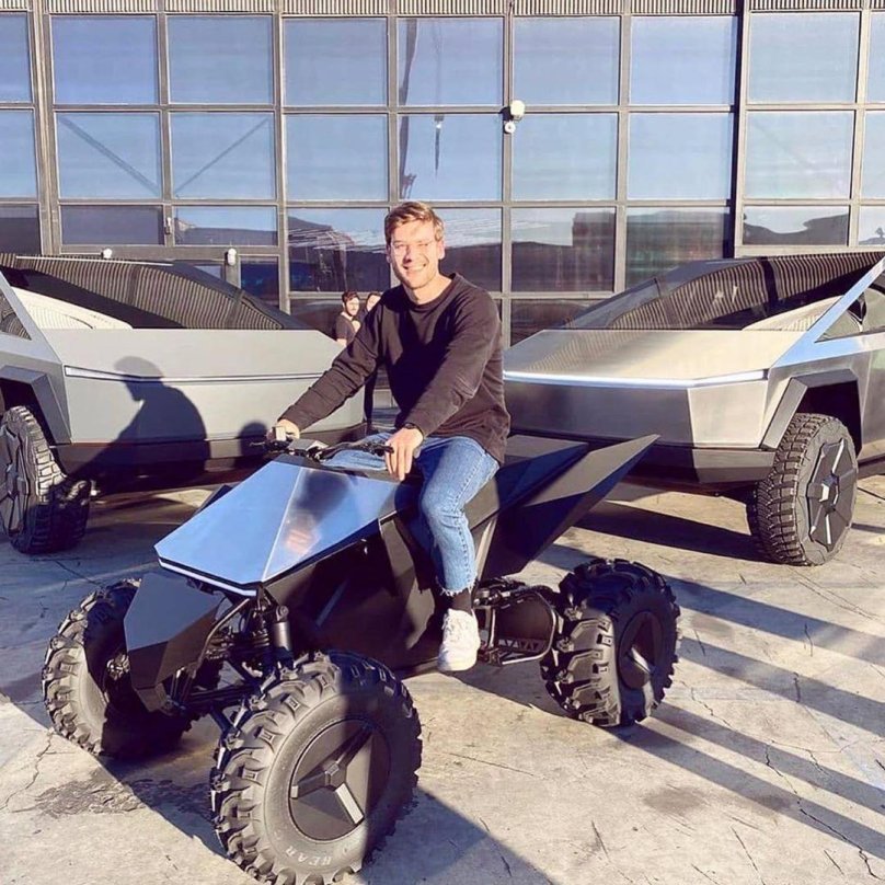 Квадроцикл от Tesla