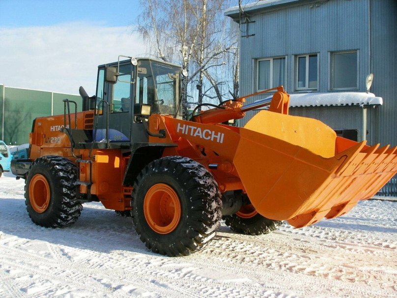 Hitachi 230 погрузчик