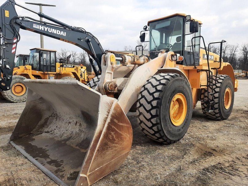 Hyundai hl770-7a