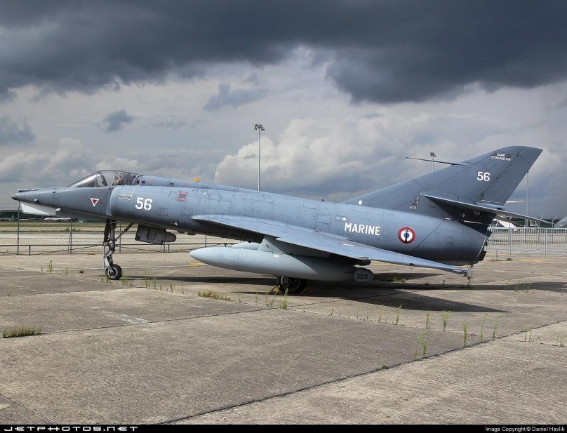 Etendard IVP/IVM