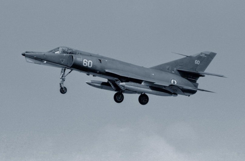 Etendard 4
