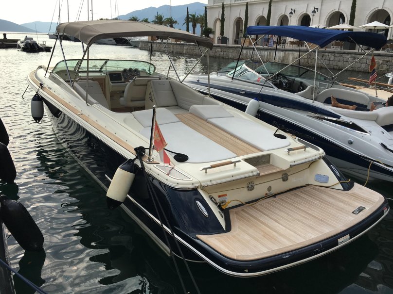 Chris Craft Corsair 34