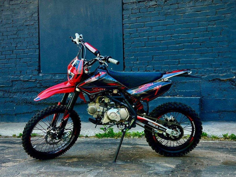 Питбайк регулмото Севен 150 медалист