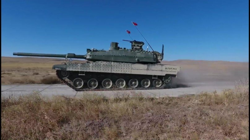 Танк Altay