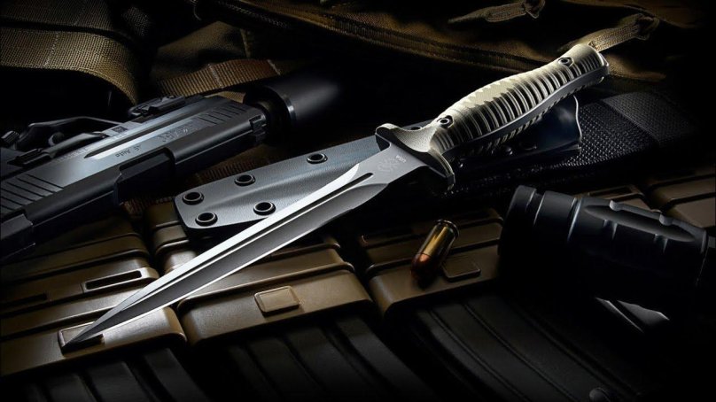 Спартан блейд кинжал