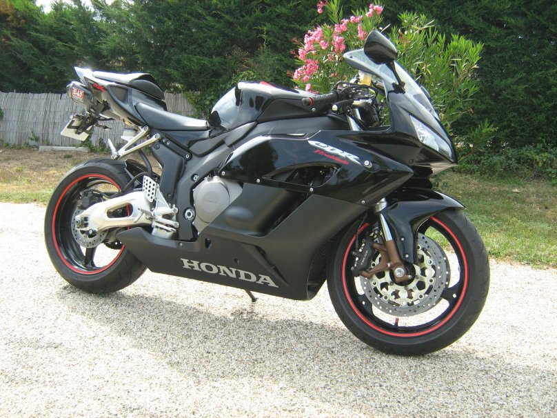 Honda CBR 1000rr 2005