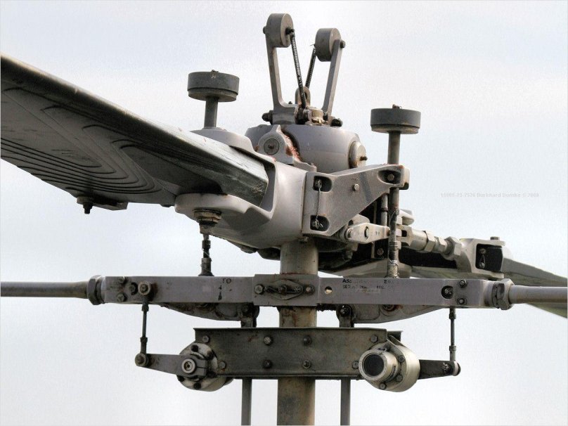 Втулка несущего винта Робинсон 44