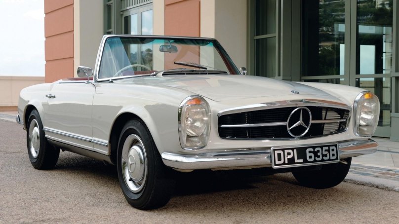 Mercedes-Benz 230 SL w113
