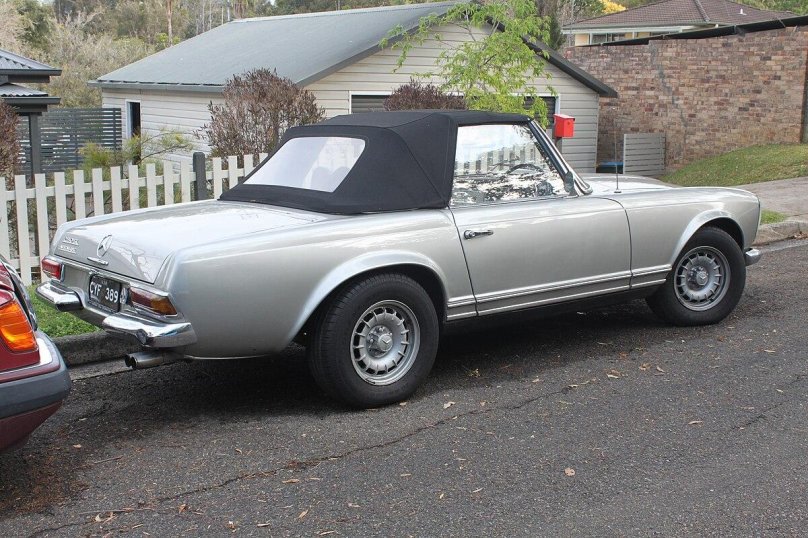 Mercedes 280 SL w113