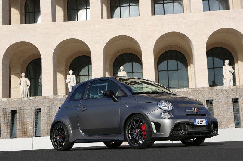 Abarth 695 Biposto 1.4 t-Jet