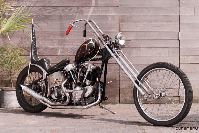 Чоппер Харлей Олд скул