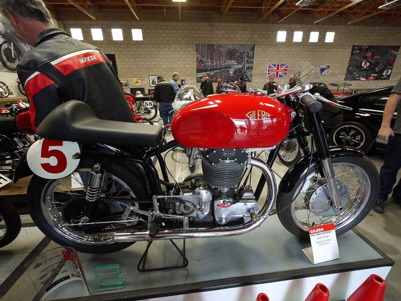 Сатурн мотоцикл