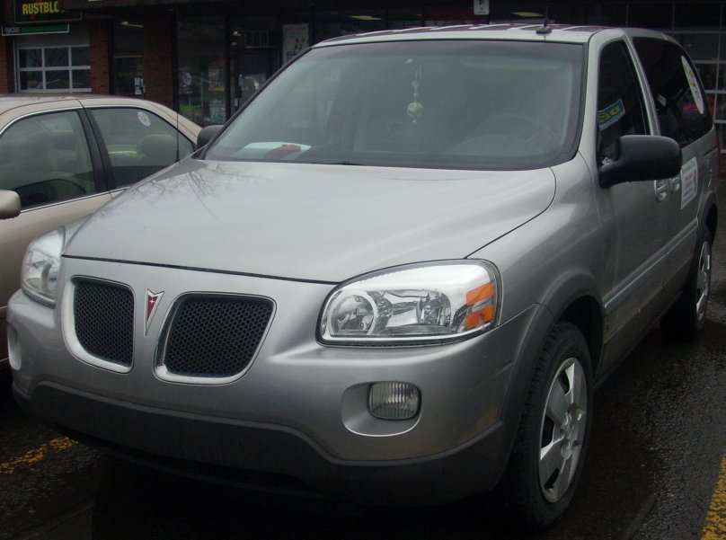 Понтиак белый джип