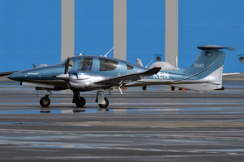Самолет Diamond da-62