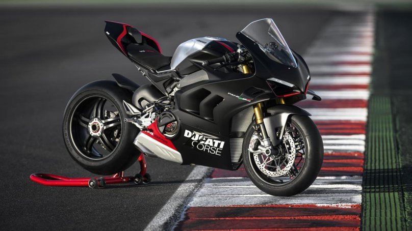 Дукати Панигале