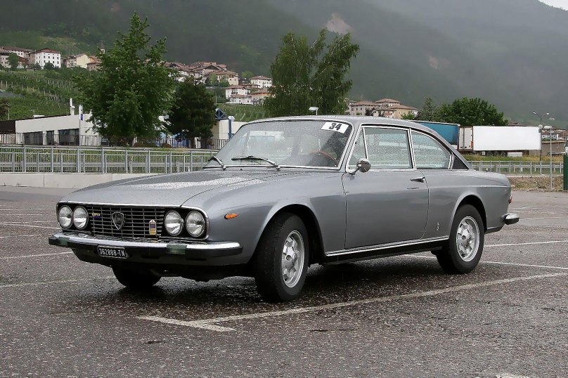 Lancia 2000hf