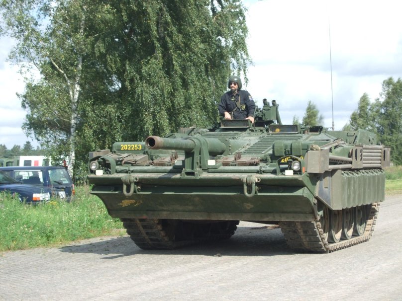 Stridsvagn 103