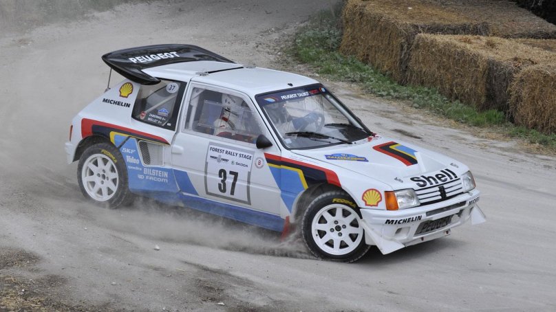 Peugeot 205 ралли
