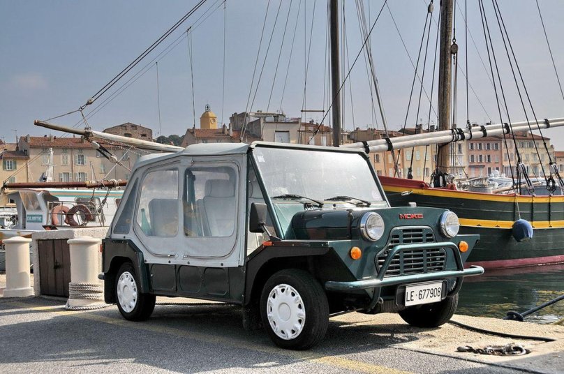 Morris Mini Moke из бумаги